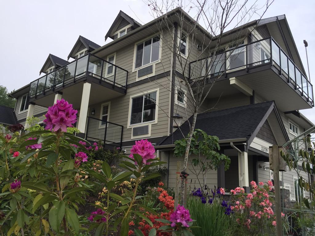 Brookside Inn Boutique Hotel Abbotsford Exterior photo